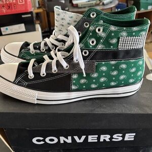 Converse High-Top Sneakers in Green, Black & White Paisley (Unisex M 13 F 15)